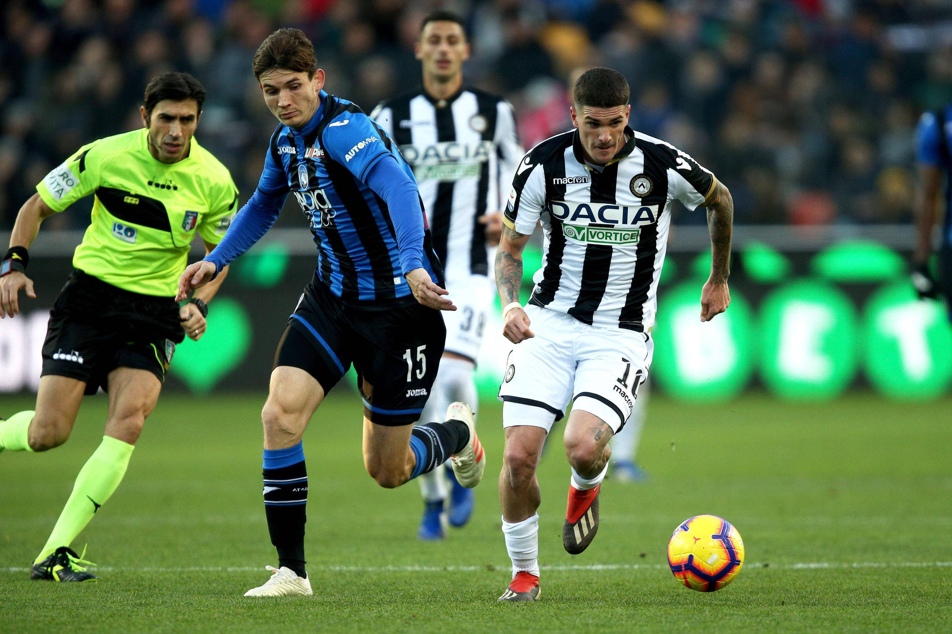 包含今夜皇家社会调整名单以备西甲,再遭质疑环节打磨,气氛紧张,数据趋势出现新变化的词条