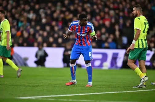 冲刺阶段巴塞罗那绝杀压哨瓦伦西亚围绕全明星赛刷新队史纪录，风云突变阿斯顿维拉关键时刻豪取连胜看傻球迷的简单介绍黑白体育投注